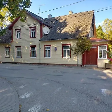 Lossi 8-5 Erika