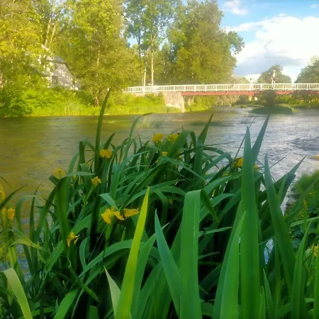 Lossi 8-5 Erika Apartment Poltsamaa